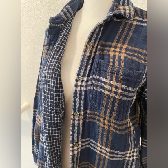 Eddie Bauer Soft Cotton Flannel with Pockets EUC Size Small - Picture 4 of 10